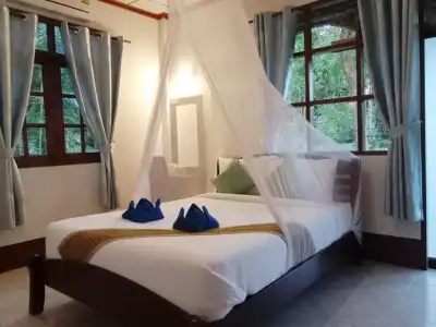 Tree Top River Huts - 56