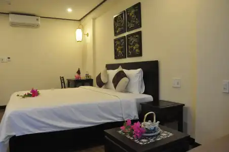 The Quin Riverside Villa - 4