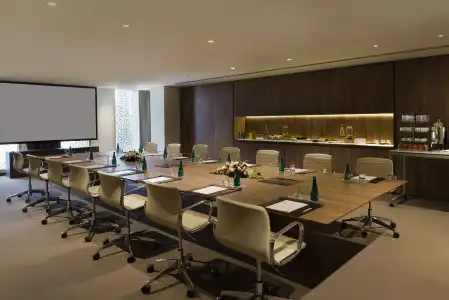 voco DOHA WEST BAY SUITES by IHG - 3
