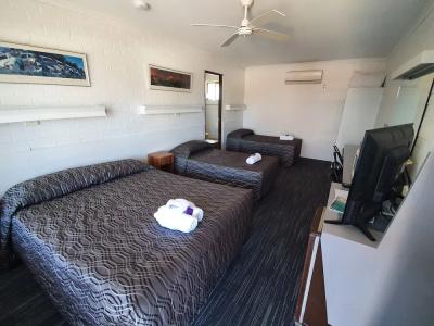 Coastal Bay Motel Coffs Harbour - 29
