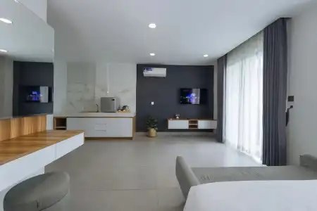 SS & Residence - 26