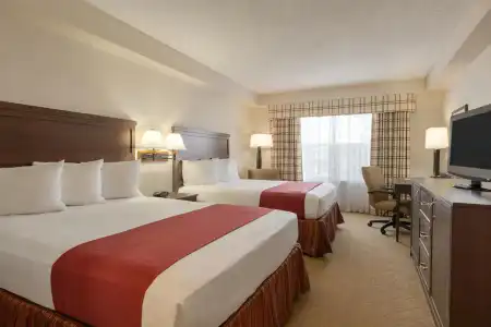 Country Inn & Suites by Radisson, Calgary-Northeast - 5