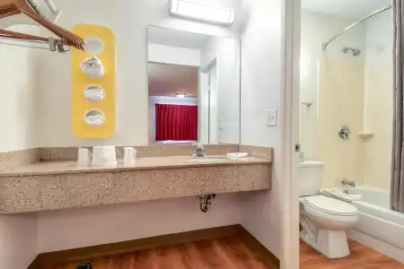 Motel 6 Carlsbad, CA - East - 7