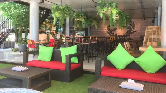 Maneetel Krabi Beachfront - 23
