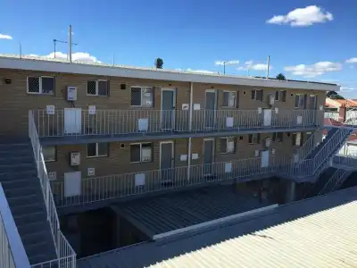 Batavia Apartments - 11