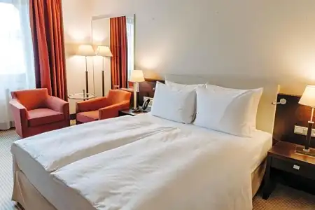 Crowne Plaza Bratislava by IHG - 38