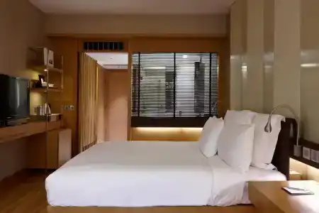 Renaissance Harbour View - 55
