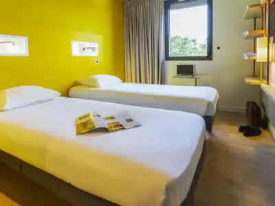 Ibis Budget Rennes Route de Lorient - 4