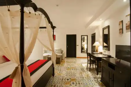 La Rose Suites - 124