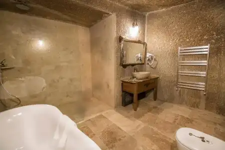 Hera Cave Suites - 127