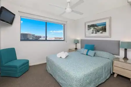 Cerulean Apartments - 76