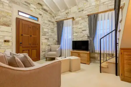 Navalia Otel - 110