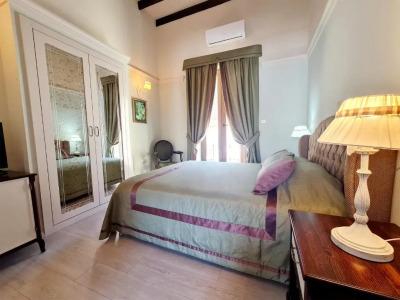 Sofia Boutique 9 - 121