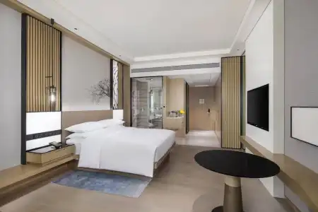 Courtyard by Marriott Chengdu South - 3