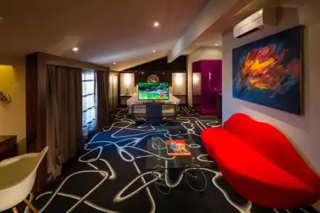 Hôtel de Brienne - 17