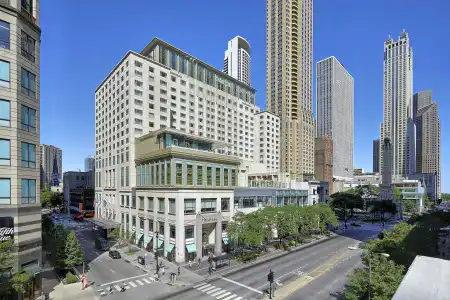 The Peninsula Chicago - 26