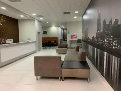 Comfort Inn & Suites Nashville Downtown – Stadium - 10
