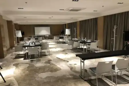 Fairfield by Marriott Shanghai Jing'an - 21