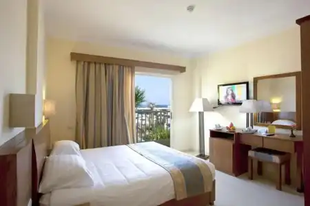 Royal Star Empire Beach Resort - 52