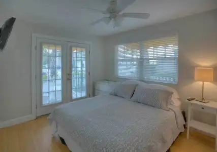 Coconut Inn - 4