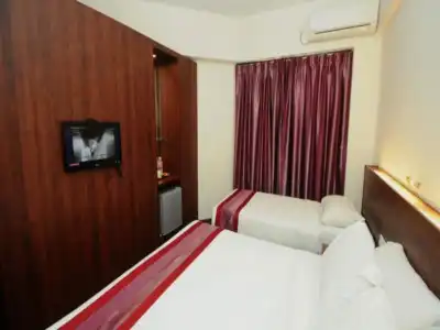 YT Midtown - 29