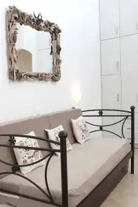 Anemonisia Deluxe Apartments & Mesonettes - 106