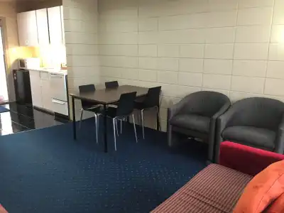 Epsom Motel - 5