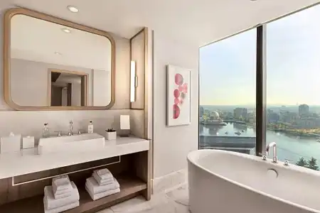 JW Marriott Parq - 171
