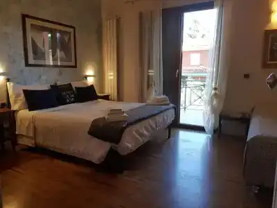 Aurelia Garden Gold Bed & Breakfast - 20