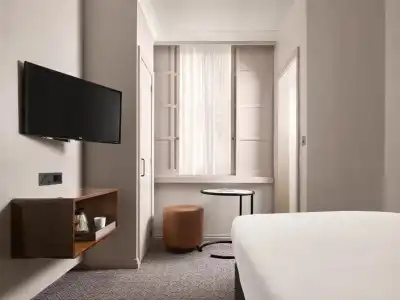 Strand Palace - 42