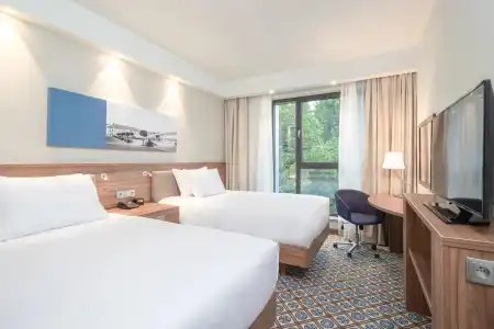 Hampton by Hilton Oswiecim - 5