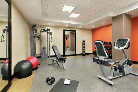 Home2 Suites by Hilton NY Long Island City/Manhattan View - 22