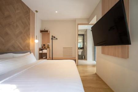 Shan Villas Sukhumvit - 374