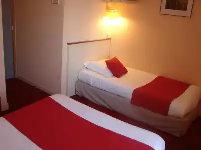 Hôtel IENA - 6