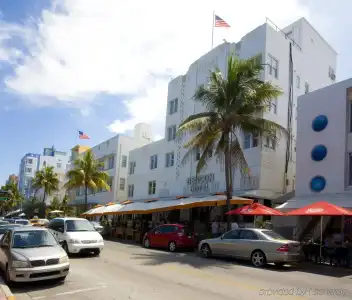 Beacon South Beach - 37