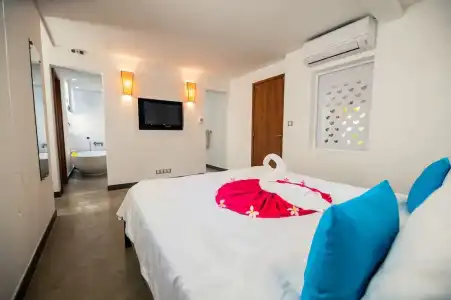 Toparadis Guest House - 94