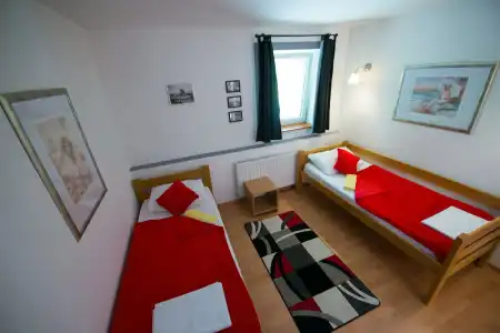 & Hostel Zagreb - 5