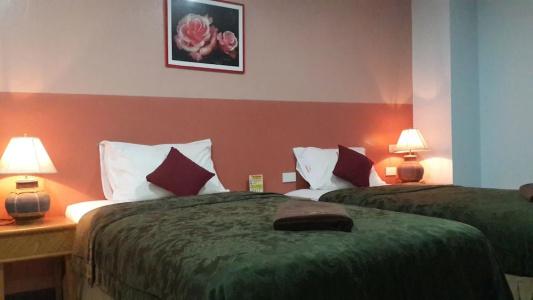 Silla Patong Boutique – Beach Walk Access - 36