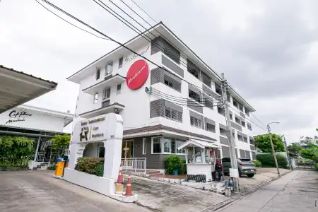 Ruan Plaisoi Apartment by ZUZU - 29