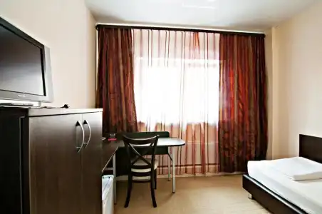 Astoria - 35