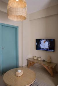 Redcon Suites - 220