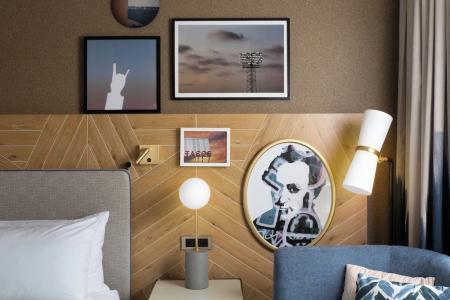 The Otis Austin, Autograph Collection - 74