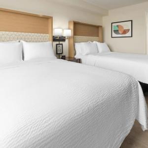 Holiday Inn and Suites Richmond West End by IHG - 28