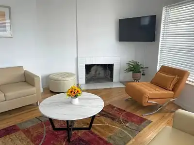Beach Place - 99