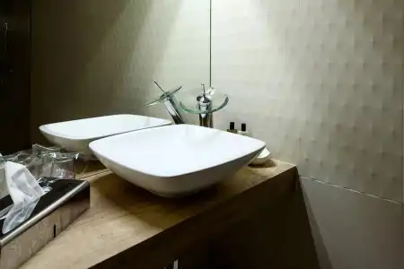 Karoly Corner Residences - 172