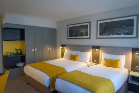 Maldron Pearse Street Dublin City - 8