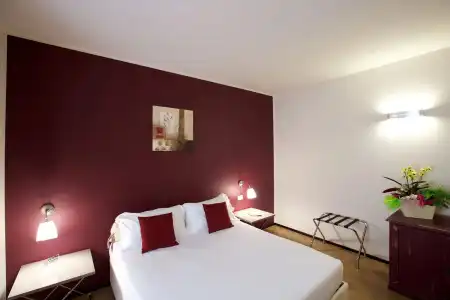 Leon D'Oro - 2