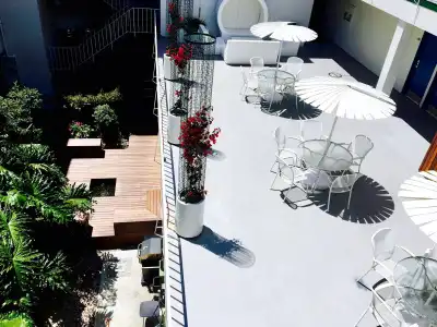 Oasis Inn - 13