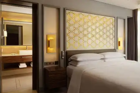 Sheraton - 68