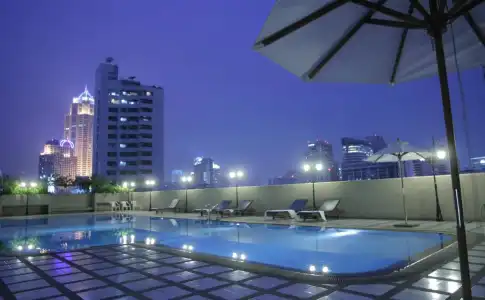 Omni Tower Sukhumvit Nana by Compass Hospitality - 20